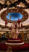 USA-Las-Vegas-Weihnachten-Caesars-Palace-Figuren-121x216