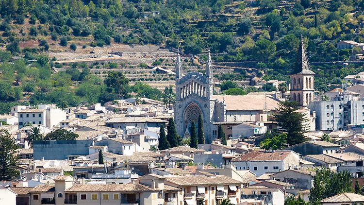 Soller-Kirche-Sant-Bartomeu-Mallorca