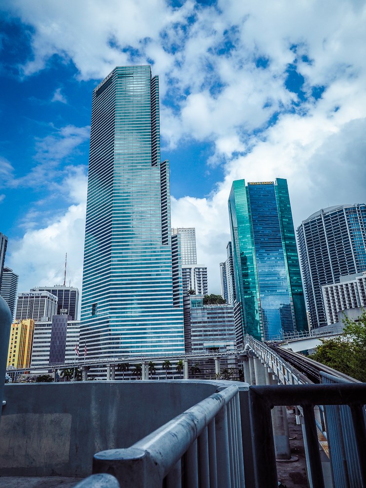 Downtown-Miami-Wolkenkratzer-Skyscraper-29