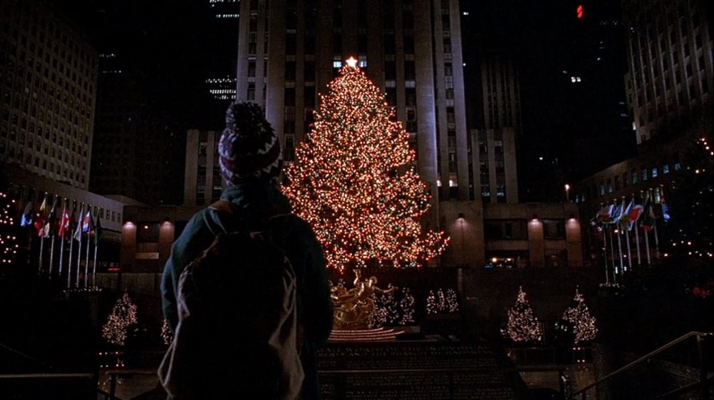 Kevin allein in New York Rockefeller Center Weihnachtsbaum